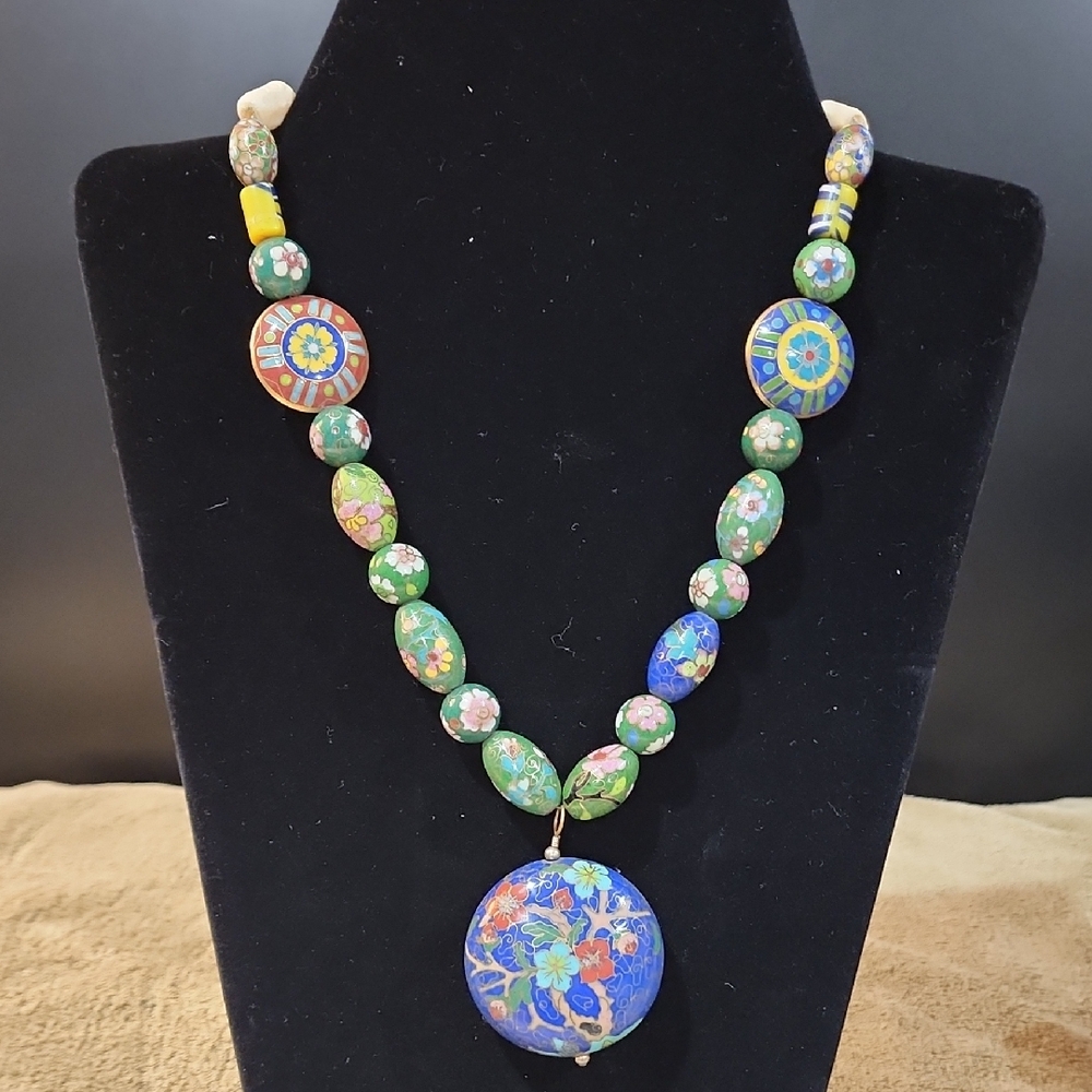 Vintage Cloisonne Round & Oval Bead Necklace with Floral Design, 13"